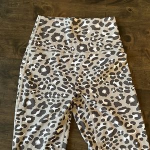 🛑SOLD🛑 AERIE OFF LINE cheetah NWOT sz: XS
